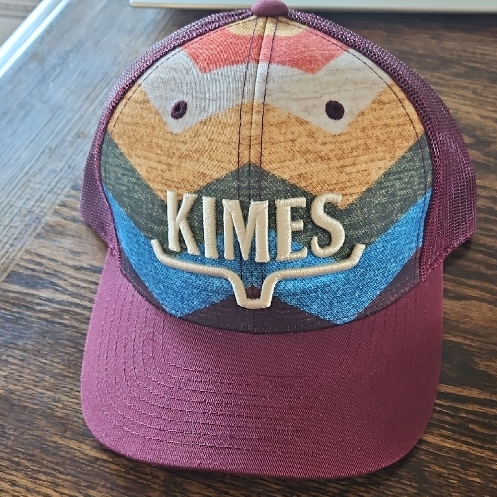 Kimes Multicolor Chevron Cap